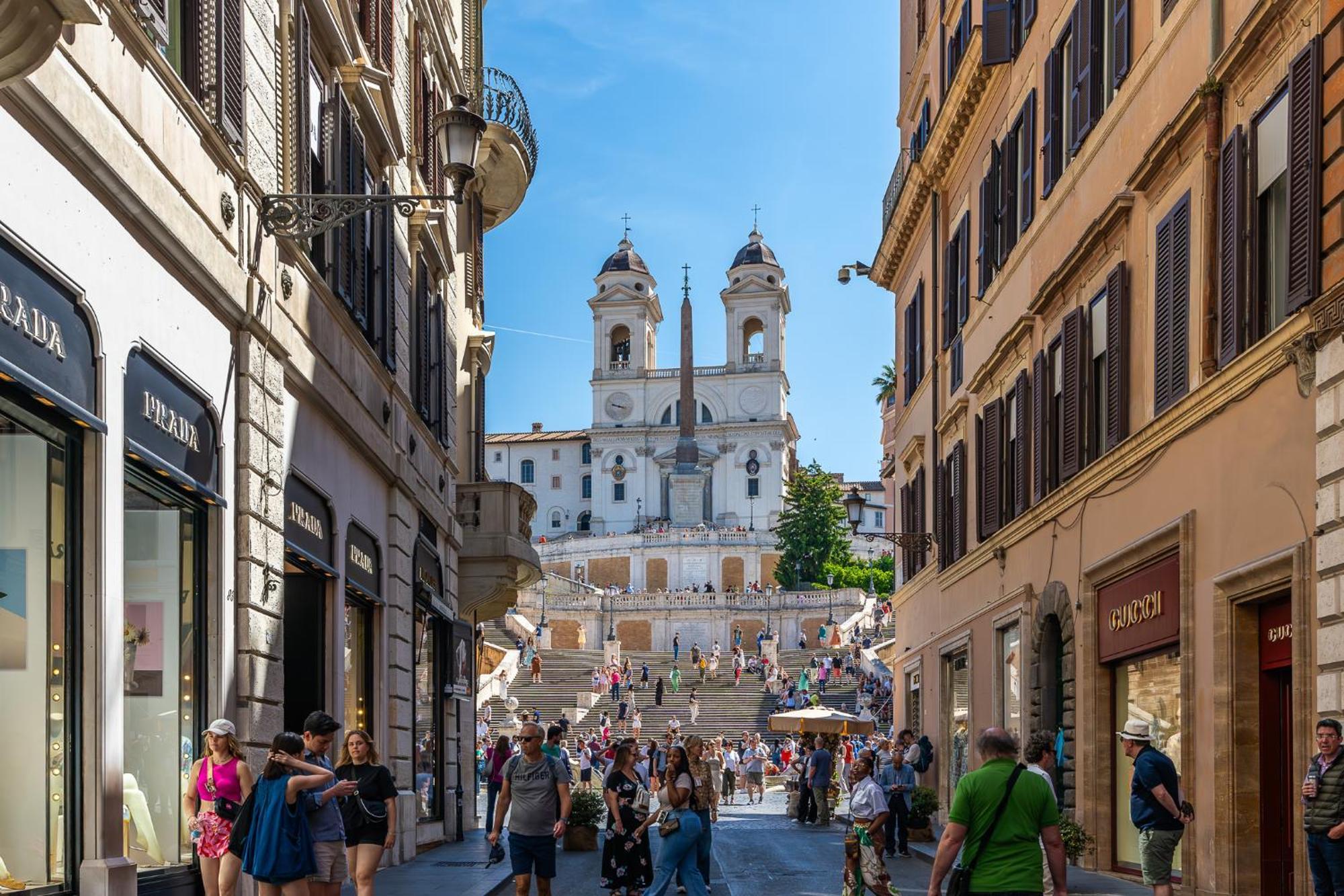 Decimo Meridio- At Spanish Steps- — Foto 2